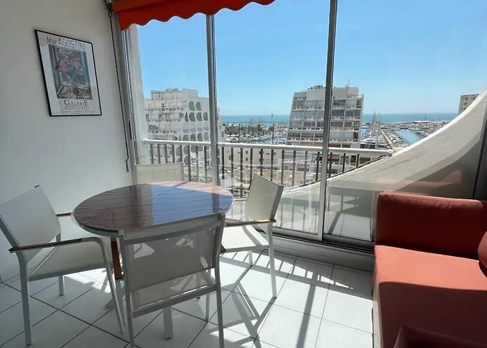 Apartamento Au Coeur De Motte, 4 Pers Proche Et Port N59
